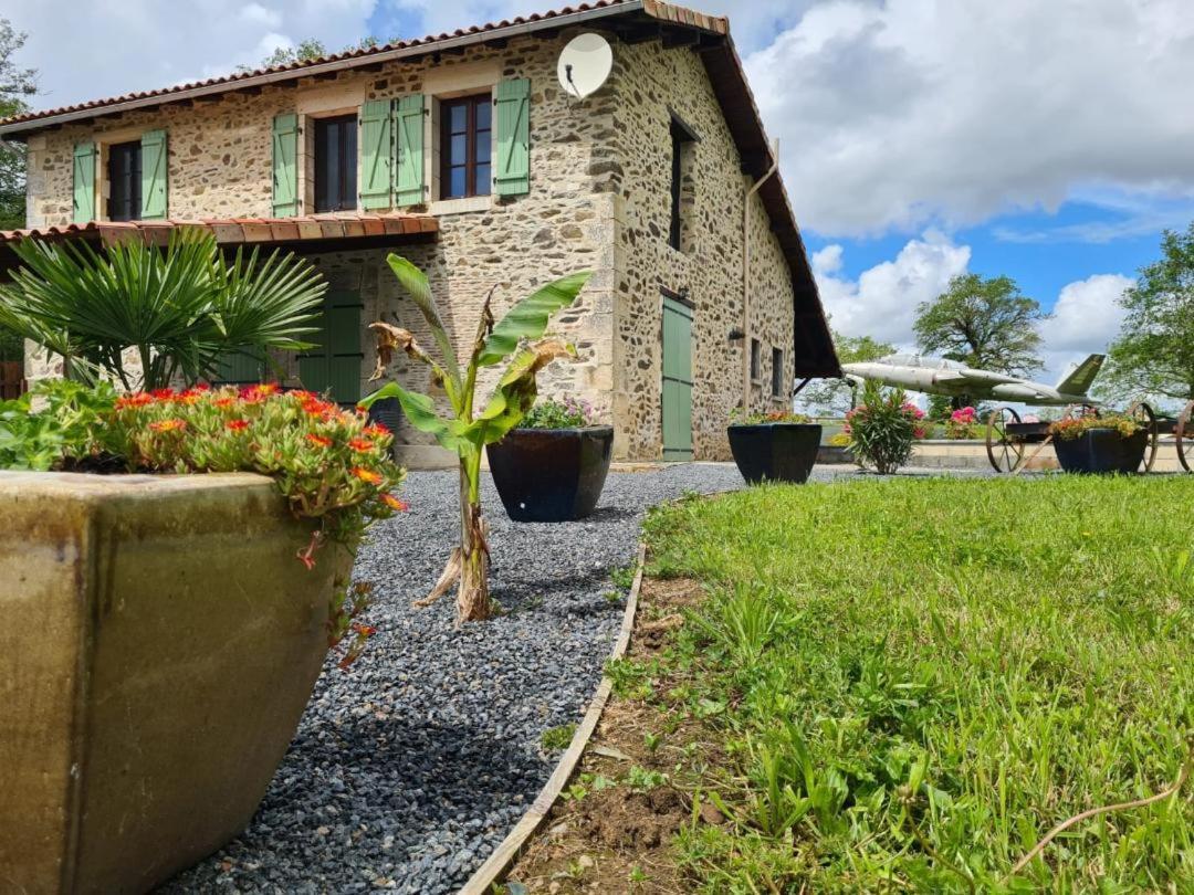 La Maison Du Lac Lavaud Saint-Quentin-sur-Charente エクステリア 写真