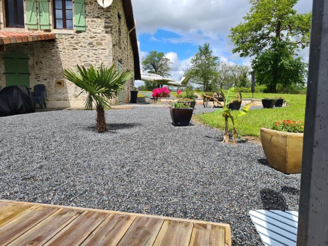 La Maison Du Lac Lavaud Saint-Quentin-sur-Charente エクステリア 写真
